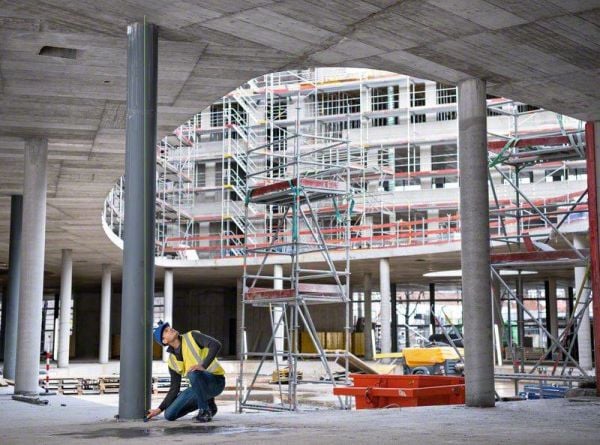 Bosch Ölçme Aletleri GLM 50-27 CG + Li-Ion Batarya