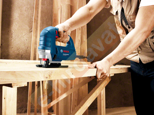 Bosch Profesyonel Seri Bosch Professional GST 8000 E Dekupaj Testere