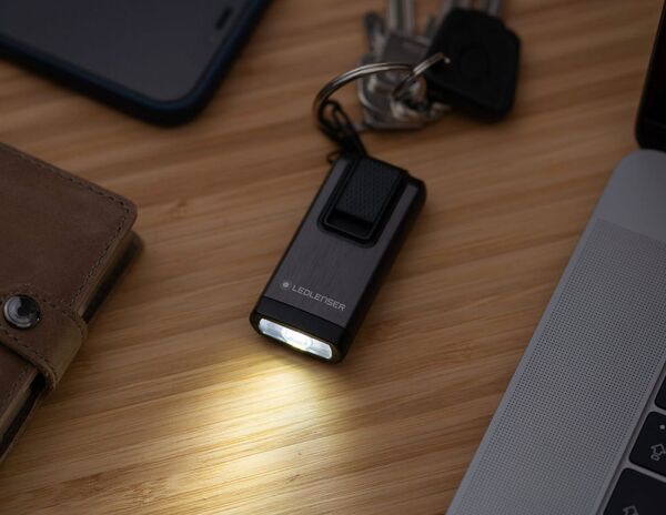 LEDLENSER K6R Safety Alarmlı Gri Şarjlı Cep Feneri (502580)
