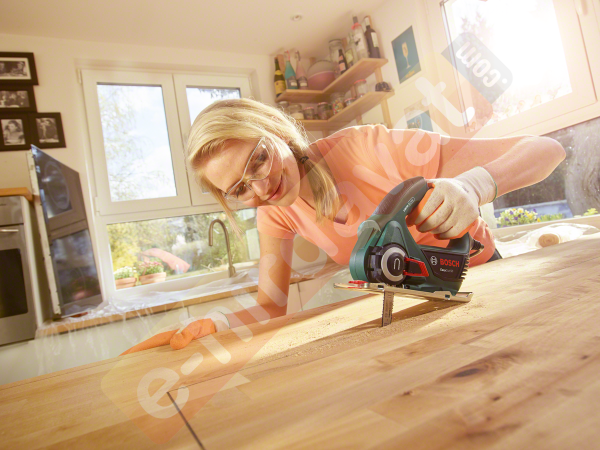 Bosch EasyCut 50 Nano Blade Testere