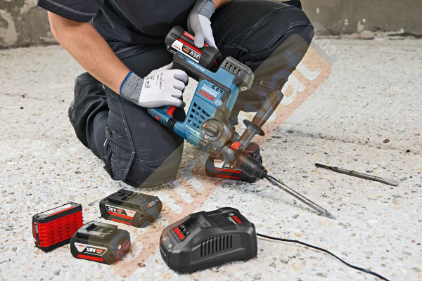 Bosch Profesyonel Seri Bosch Professional GBA 36 Volt 6,0 Ah Li-on Akü