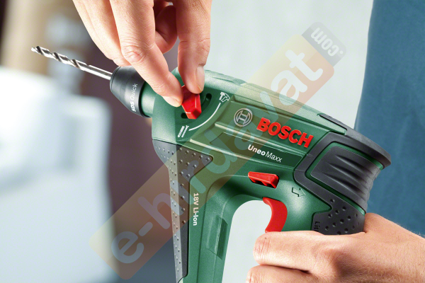 Bosch UNEO MAXX 18 V Çift Akülü Kırıcı Delici (2 x 2,5 Ah)