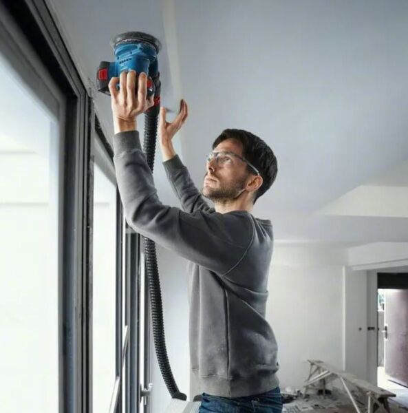 BOSCH GEX 185-LI Akülü Eksantrik Zımpara Makinası 18 Volt (Akü ve Şarj Aleti Hariç)
