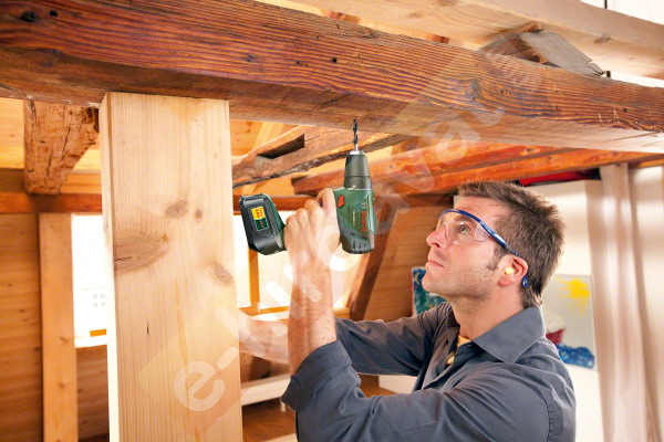 Bosch PSR 1800 LI-2 1,5 AH Akülü Delme/Vidalama Makinesi (Çift Akü)