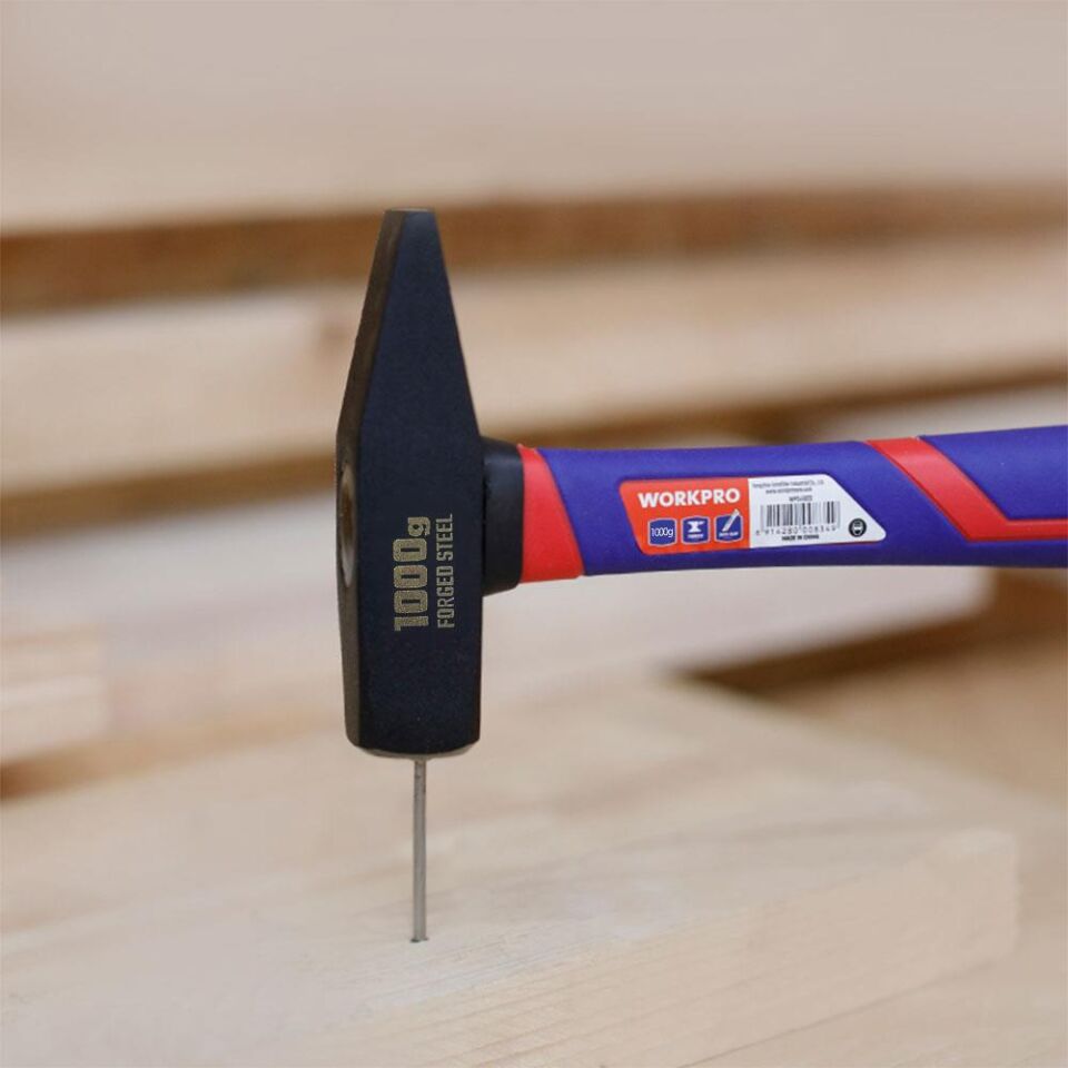 WORKPRO WP241045 1000Gr Fiberglas Saplı Çekiç