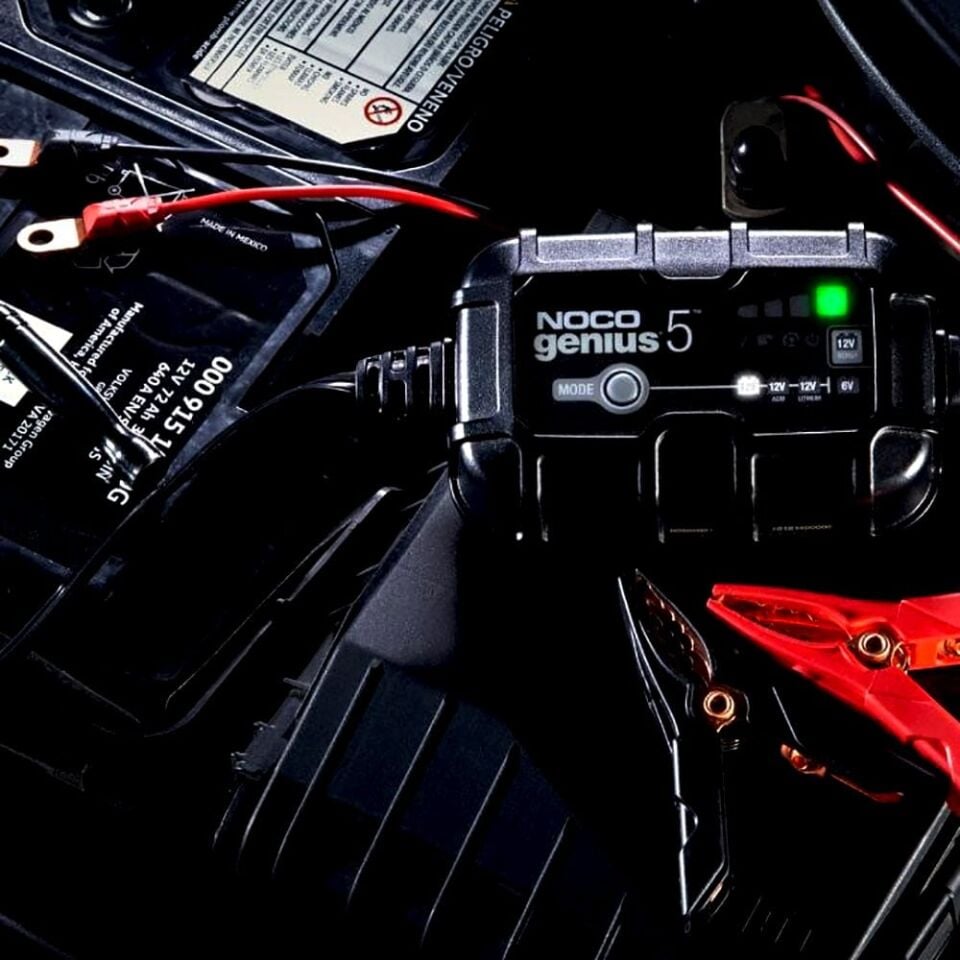 NOCO GENIUS5 Akıllı Akü Şarj ve Akü Bakım/Desülfatör 120A
