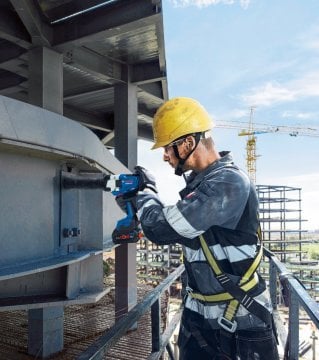 Bosch Profesyonel Seri Bosch Professional GDS 18V-1000 (Solo) Akülü Darbeli Somun Sıkma Makinesi