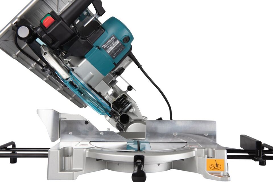 MAKİTA LH 1040 Gönye Kesme Makinası 1650 Watt 255 mm