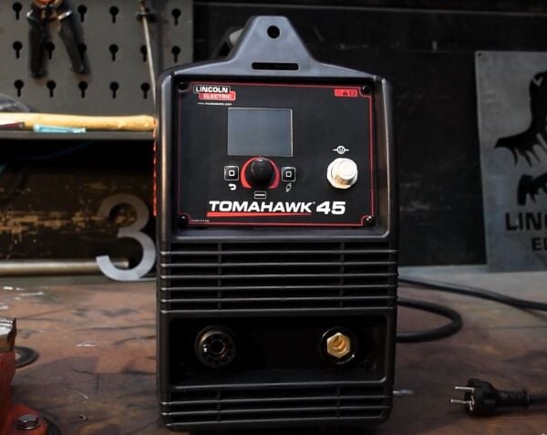 Lincoln Electric Tomahawk 45 Plazma Kesme Makinası 220 Volt