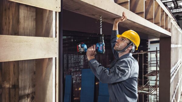 Bosch Profesyonel Seri Bosch Professional GSR 18V-50 Akülü Delme Vidalama Makinesi