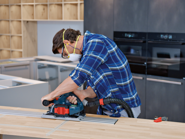 Bosch Profesyonel Seri Bosch Professional GKT 18V-52 GC Akülü daldırmalı testere (Solo)