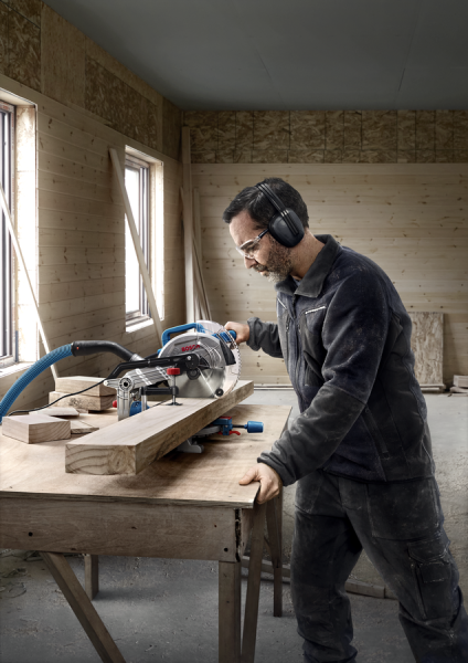Bosch Profesyonel Seri Bosch Professional GCM 216 Gönye Kesme Makinesi