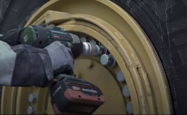 METABO SSW 18 LTX 1450 BL Somun Sıkma 18 Volt 5.5 Ah