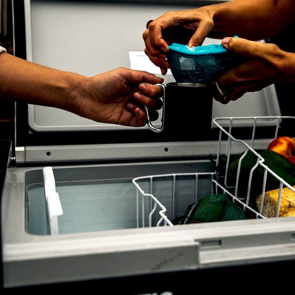 ICECO YCD60S Kompresörlü Araç Buzdolabı 56 Litre 12/24 Volt