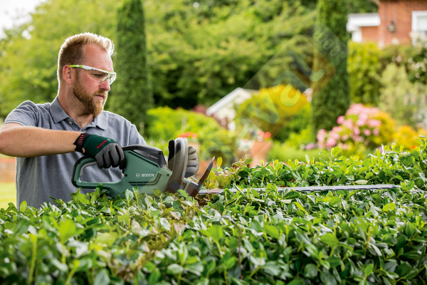 Bosch AdvancedHedgeCut 70 Çit Kesme Makinesi