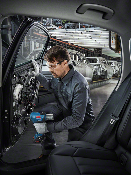 Bosch Profesyonel Seri Bosch Professional GRG 18V-16 C (2x4,0 Ah,L-BOXX) Akülü Perçin Tabancası