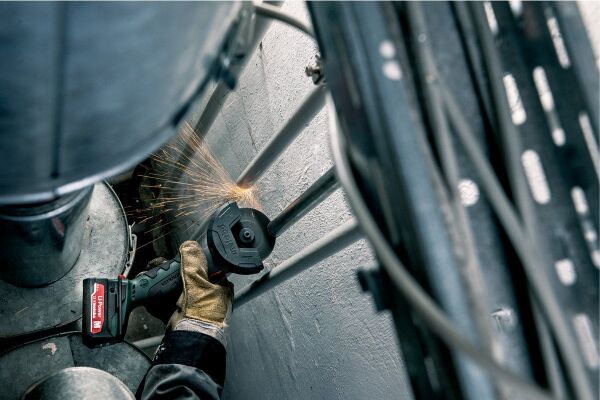 METABO CC 12BL Akülü Avuç Taşlama 12 Volt