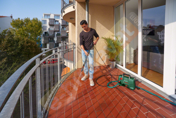 Bosch EasyAquatak 120Yüksek Basınçlı Yıkama Makinesi