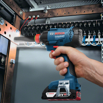Bosch Profesyonel Seri Bosch Professional GDX 180-LI (Solo) Akülü Darbeli Somun Sıkma Makinesi