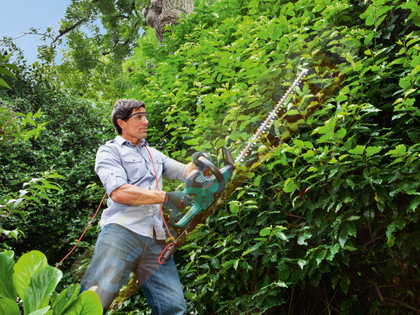 Bosch AHS 70-34 Çit Kesme Makinesi