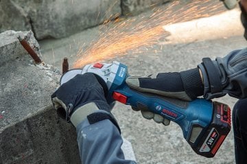 Bosch Profesyonel Seri Bosch Professional GWS 180-LI Akülü Taşlama Makinesi