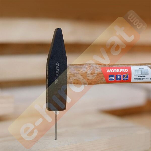 WORKPRO WP241018 300Gr Ahşap Saplı Çekiç