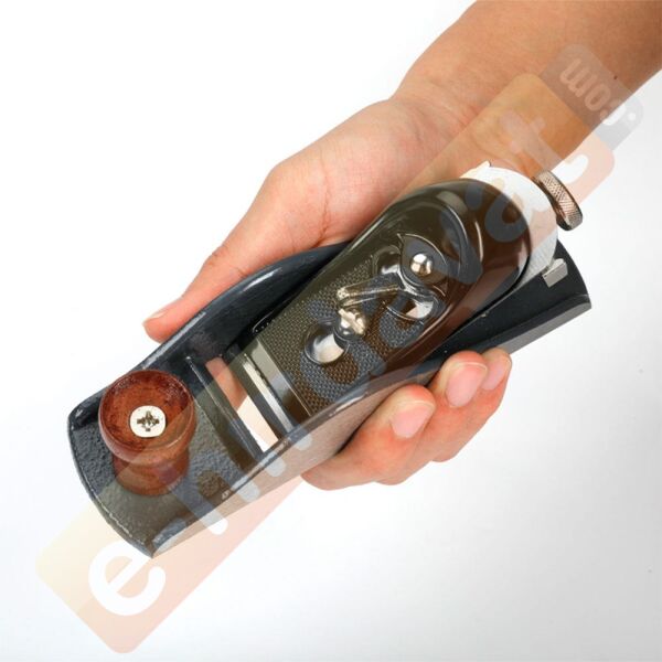 WORKPRO WP252005 175MM Avuç İçi Profesyonel Marangoz Ahşap Rendesi