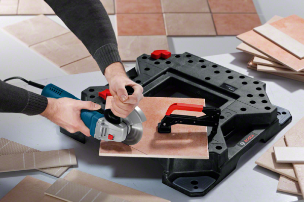 Bosch Profesyonel Seri Bosch Professional GWS 7-115 E Avuç Taşlama Makinesi