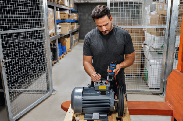 Bosch Ölçme Aletleri Bosch GMC 600-15 Pens Ampermetre