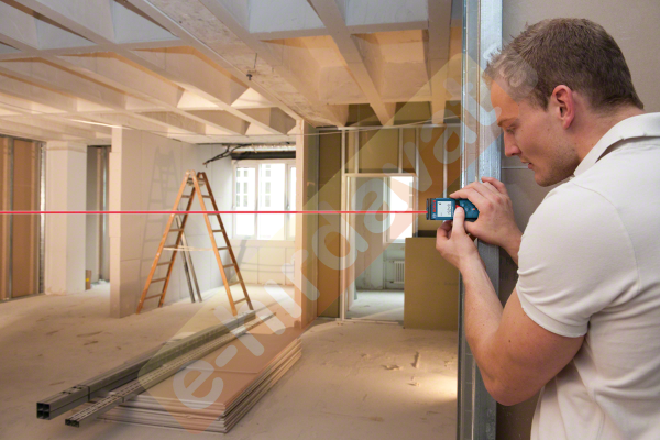 Bosch GLM 40 Professional Lazerli Uzaklık Ölçer