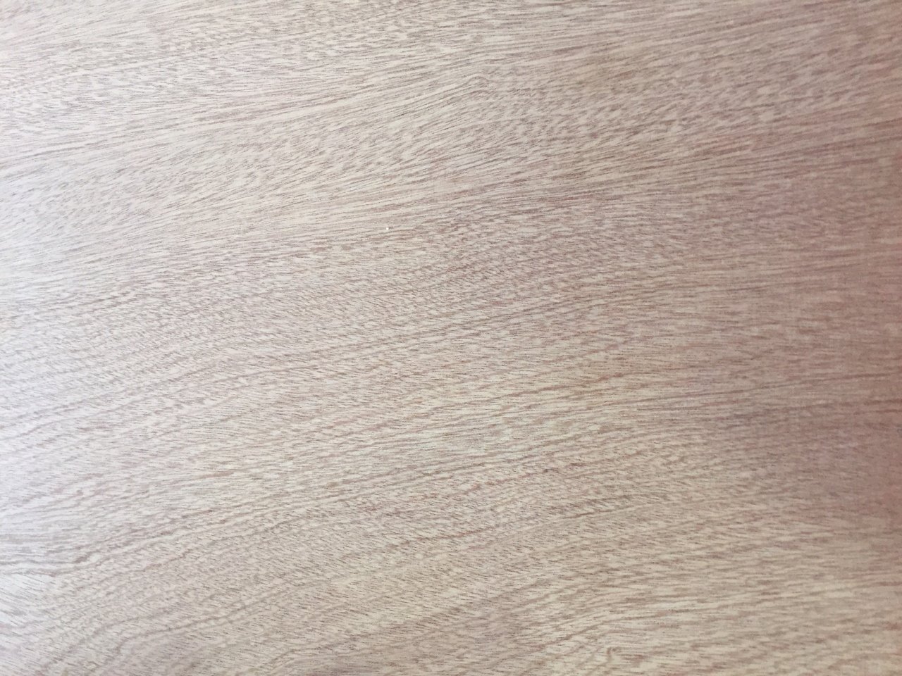 Sapelli Kontrplak Kalınlık : 3.mm Ölçü : 60cm x 28cm ( Tek Tarafı Sapelli )